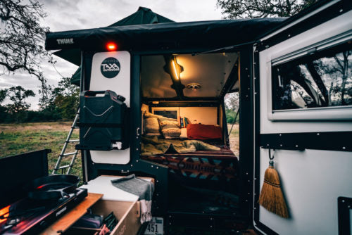 SOME MUST-HAVE ACCESSORIES THAT CAN MAXIMIZE YOUR CAMPER SHELL