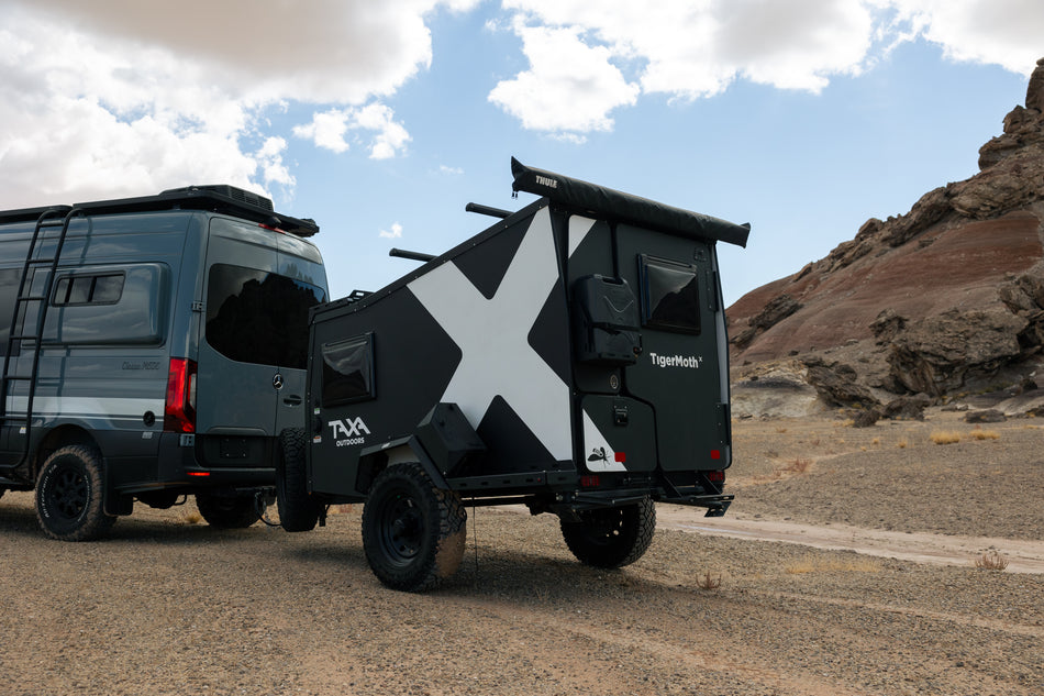 MoonMoth Foldout Rooftop Tent